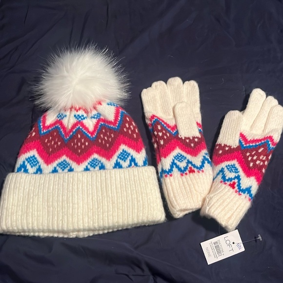 LOFT Accessories - Loft hat and gloves set - NWT